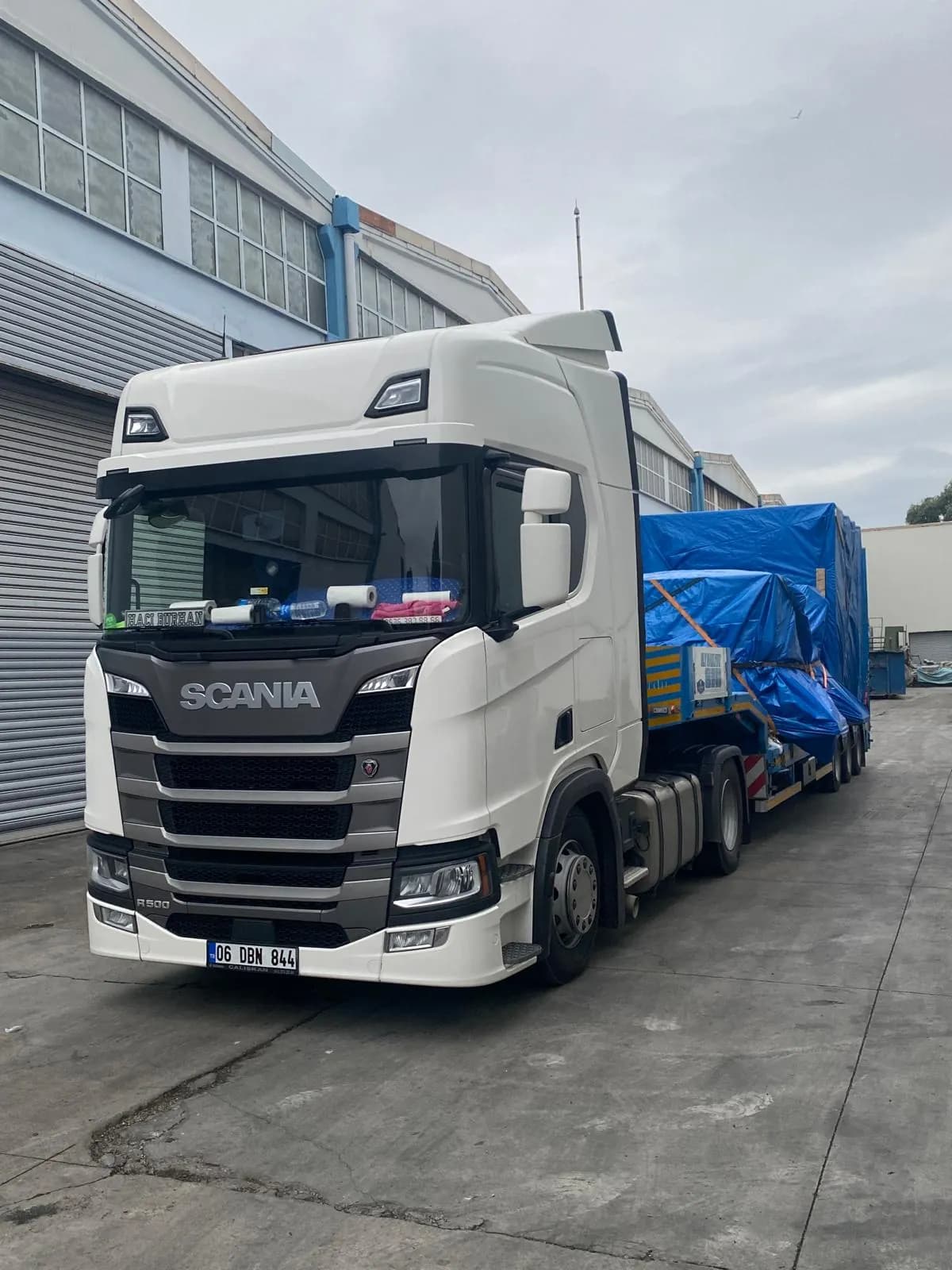 Hidromek ekskavator nakliyesi — MY Nakliyat ağır nakliyat