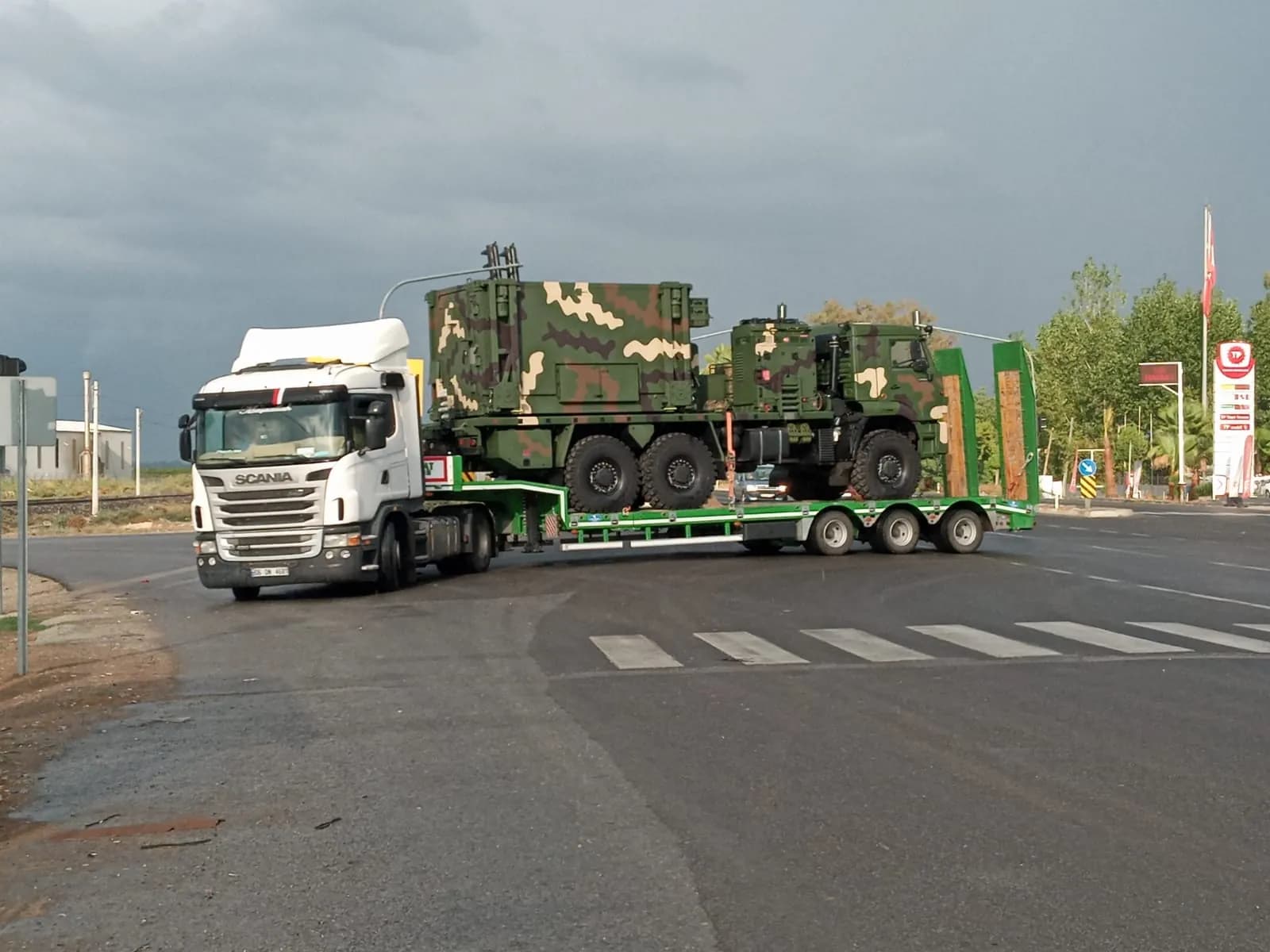 Askeri radar sistemi tasima — MY Nakliyat ağır nakliyat