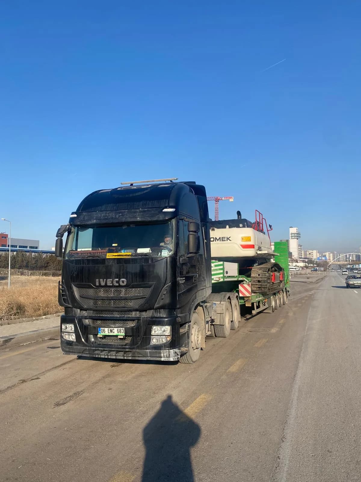 Hidromek ekskavator lowbed tasima — MY Nakliyat ağır nakliyat